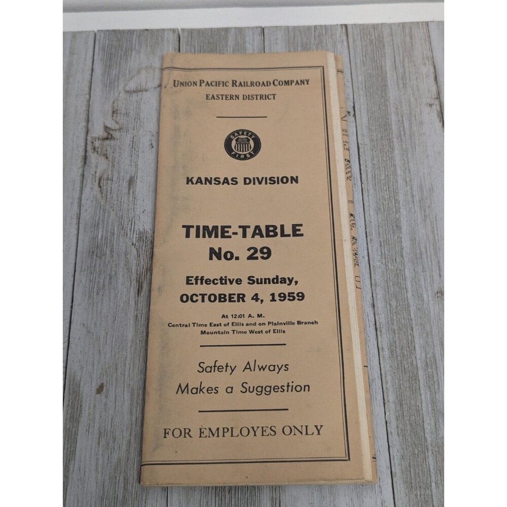 Used Union Pacific Railroad Eastern District Kansas Division Time-Table No. 29